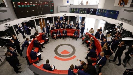 伦敦金属交易所Q2交易量飙升至10年高点